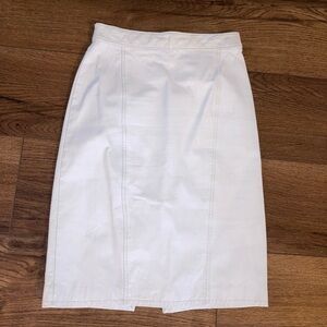 Byrnes and baker women’s Classic White Pencil leather skirt size 8